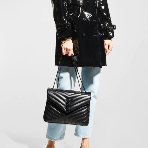 Yves Saint Laurent Black Chevron Shoulder Bag - Picture 8 of 15